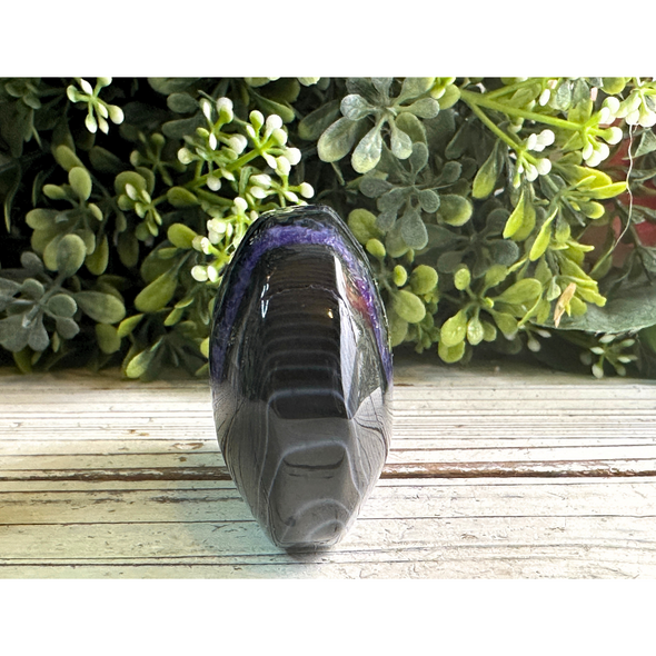 Banded Black Agate And Quartz Palmstone