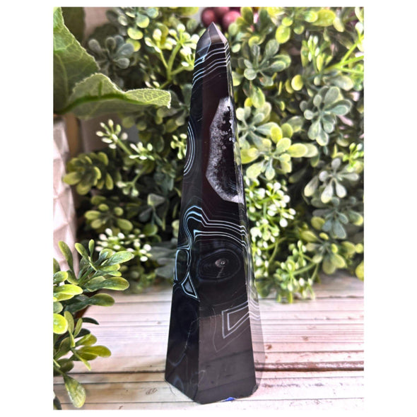 Banded Black Agate And Quartz Crystal Tower