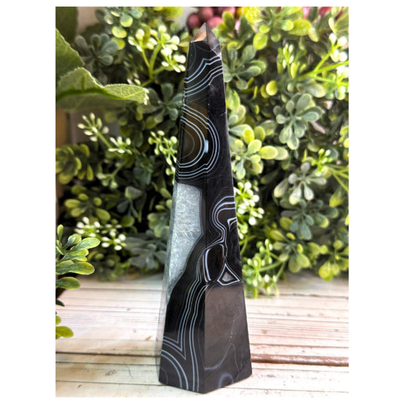 Banded Black Agate And Quartz Crystal Tower