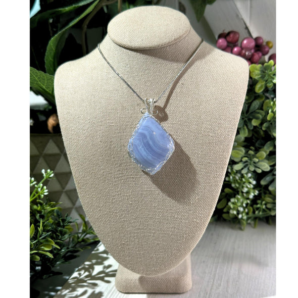 Blue Lace Agate Crystal Pendant Necklace