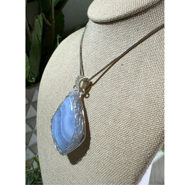 Blue Lace Agate Crystal Pendant Necklace