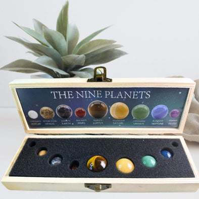 Beautiful 9 Planet Gemstone Crystal Gift Set, featuring unique crystals representing each planet for cosmic energy and balance.