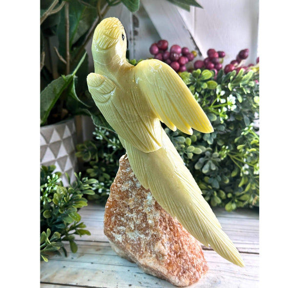 Yellow Jade Crystal Bird Sculpture